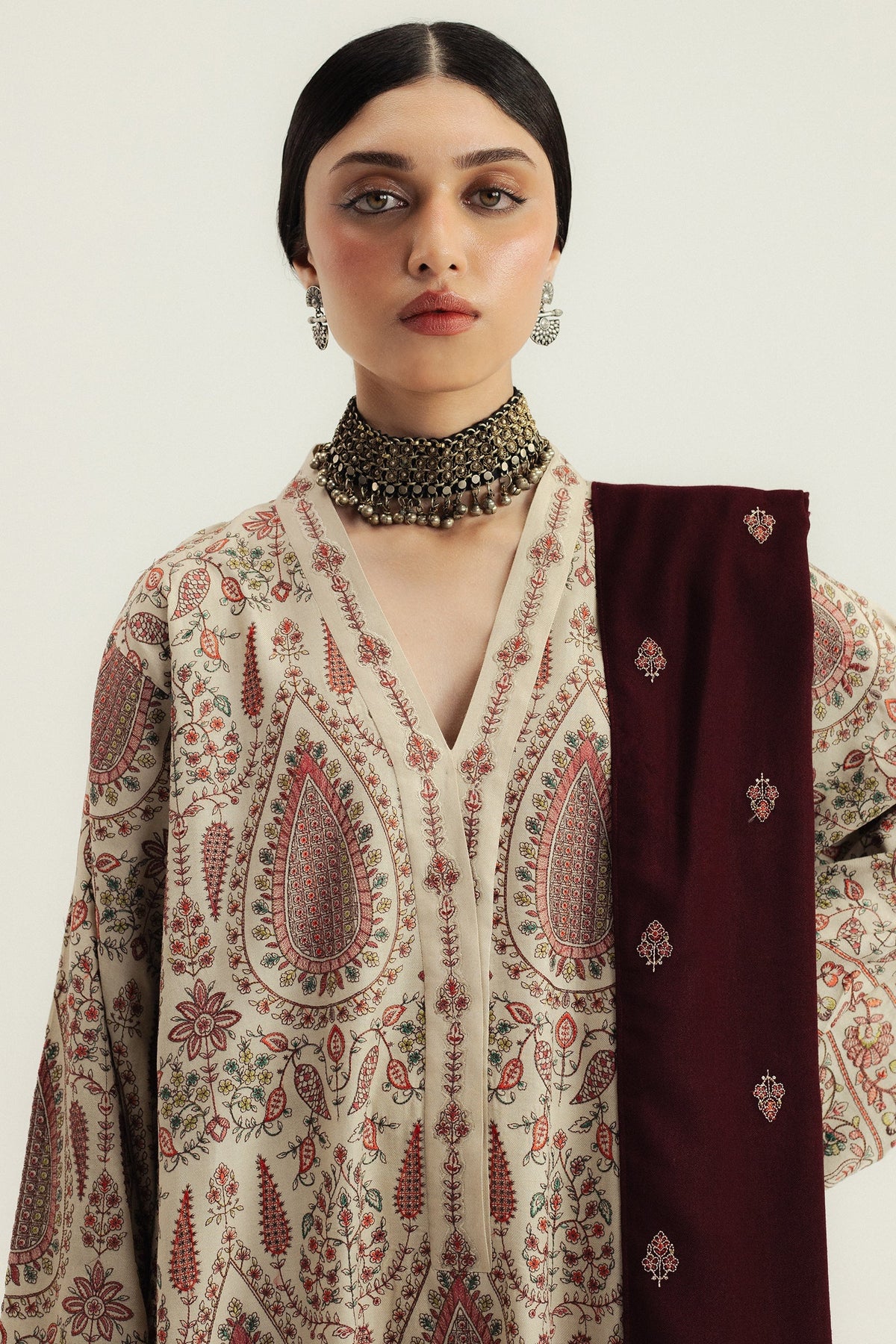 Kel – authentic Pakistani dress from the Zara Shahjahan Winter 25 collection for women in the UK.