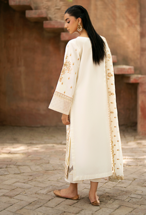 Humdum | Selin Lawn 25 | Selin - D02 by Humdum - Designer Dress - Type: Ladies Clothes - Available at Libayah - 100% Original