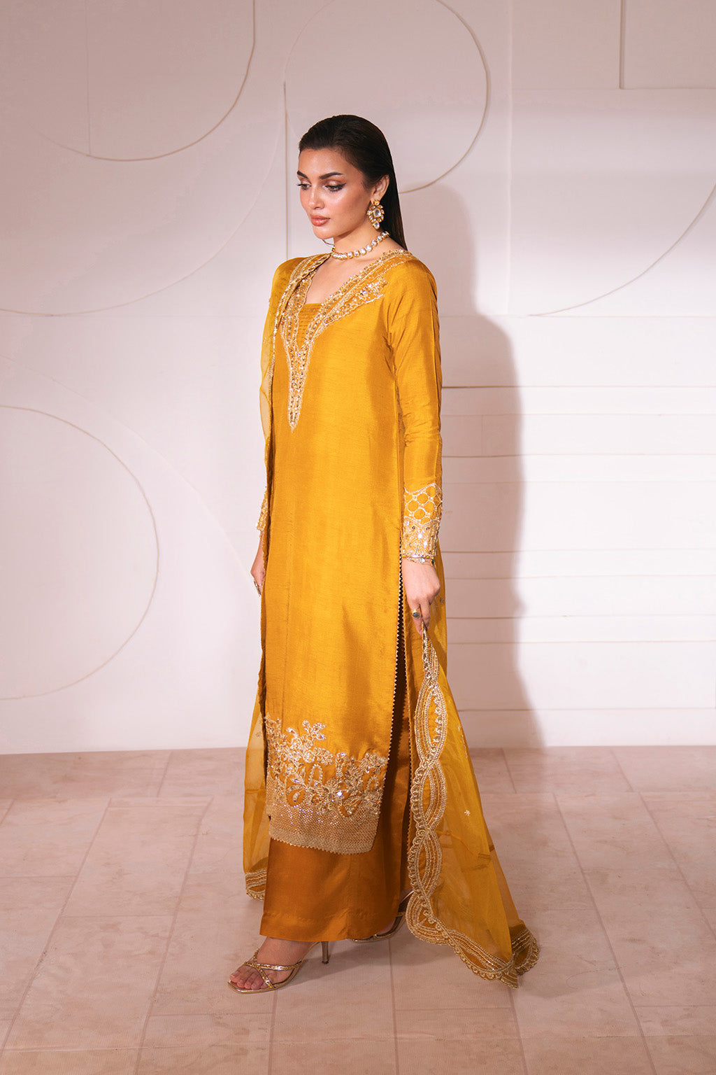 Neeshay | Luxe Pret | Solare