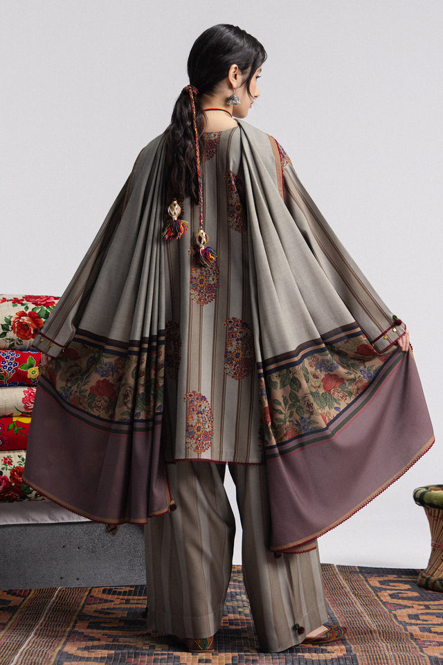 Zara ShahJahan | Coco Prints Winter 26 | Rania-4A by Zara ShahJahan - Designer Dress  - Type : Ladies Clothes - Available at Libayah - 100% Original 