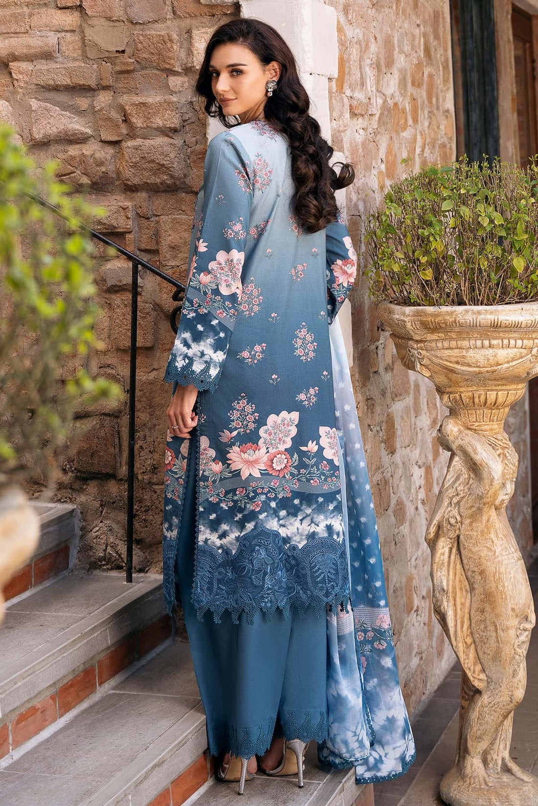 Afrozeh | Damask The Holiday Edit 25 | Seraphina A by Afrozeh - Designer Dress - Type: Ladies Clothes - Available at Libayah - 100% Original