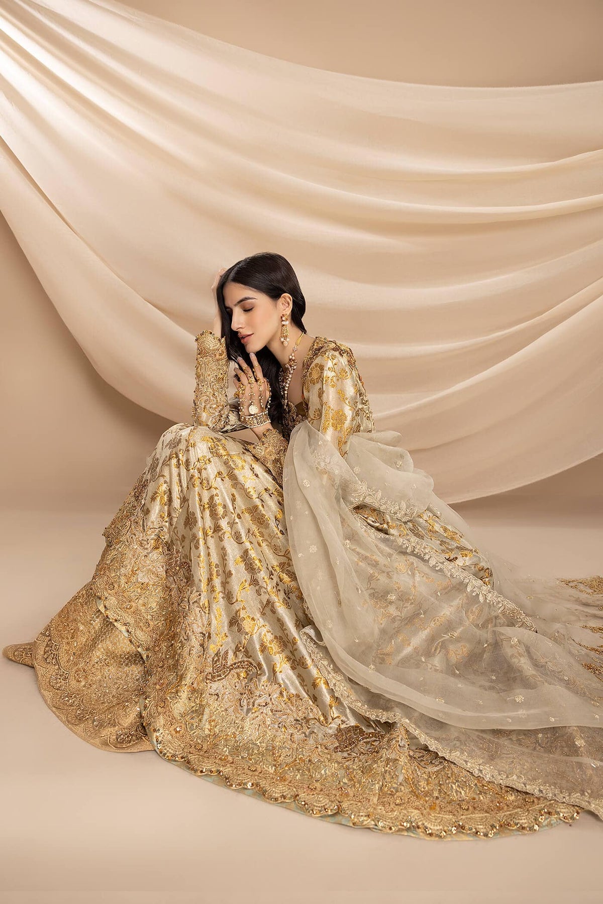 Nilofer Shahid | Shama e Mehfil | Dur-e-Nayab by Nilofer Shahid - Designer Dress  - Type : Ladies Clothes - Available at Libayah - 100% Original 