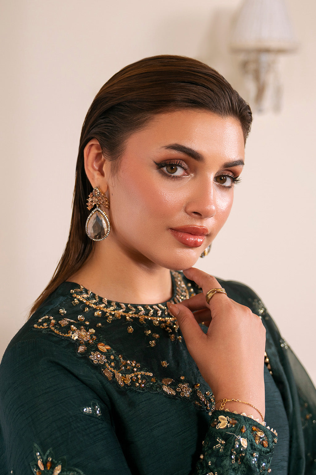 Neeshay | Luxe Pret | Emerelle