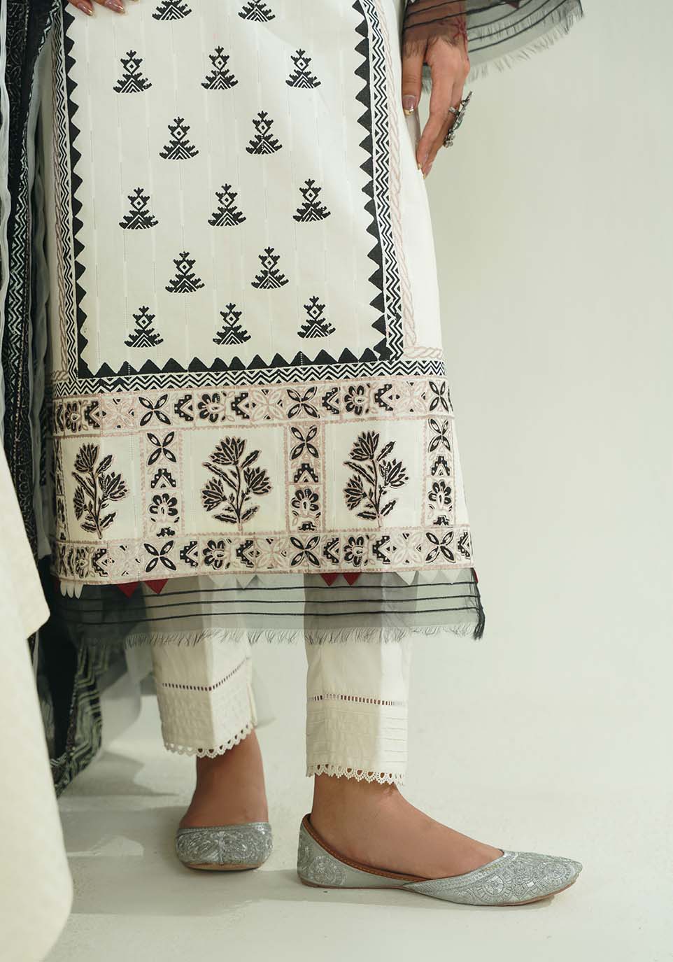 Zarqash | Nazakat Ready to Wear | NOOR-E-SIYAH by Zarqash - Designer Dress  - Type : Ladies Clothes - Available at Libayah - 100% Original 