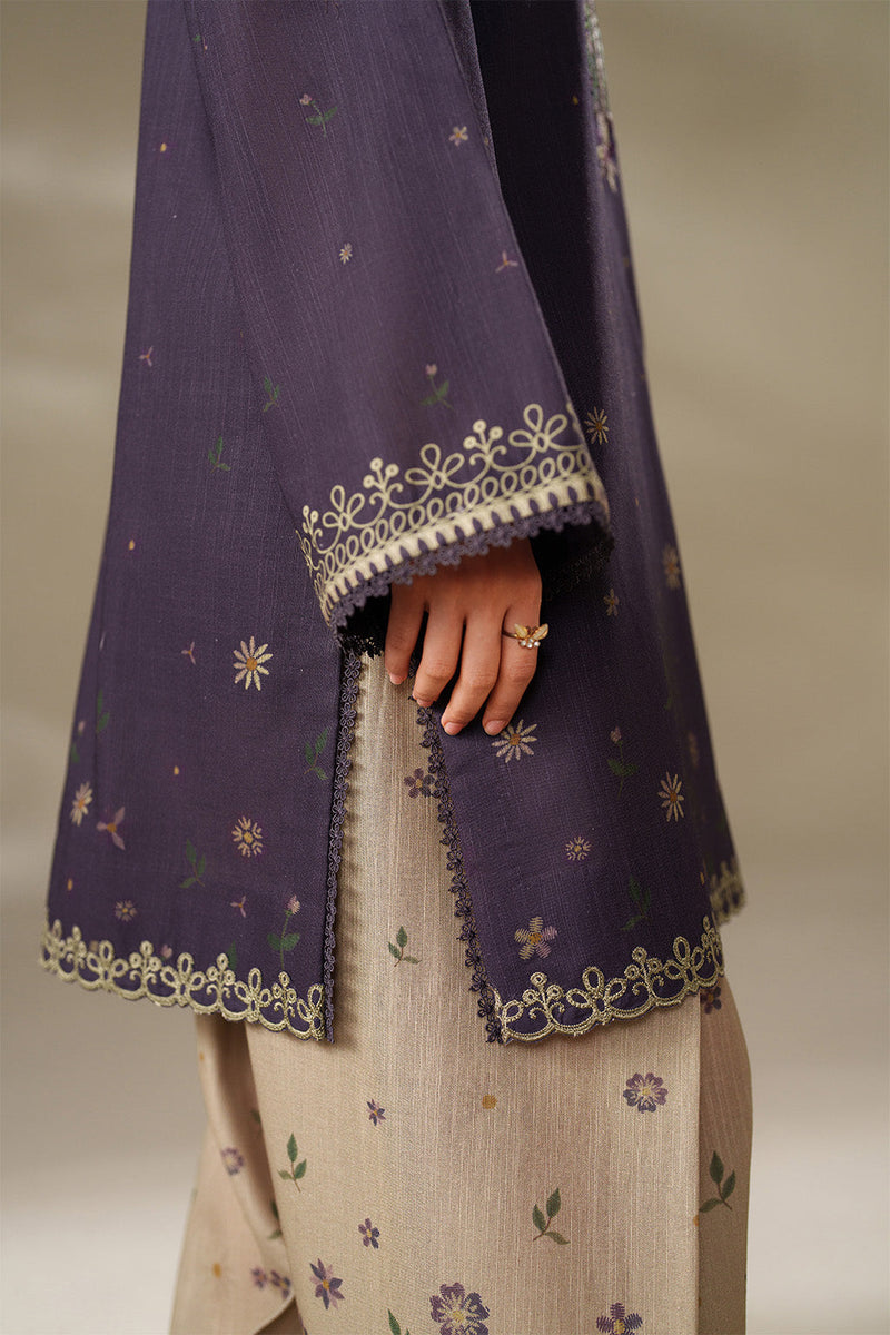 Iznik | Winter Chapter 25 | UE-568 Printed Khaddar by Iznik - Designer Dress - Type : Ladies Clothes - Available at Libayah - 100% Original 