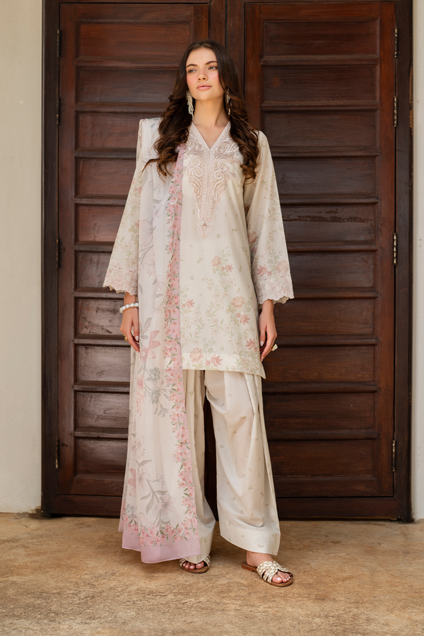 Iznik | lawn 26 | UE-491 by Iznik - Designer Dress  - Type : Ladies Clothes - Available at Libayah - 100% Original 