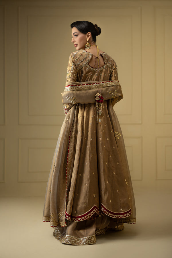 Sana Abbas | Suvi Wedding Formals | SILA by Sana Abbas - Designer Dress  - Type : Ladies Clothes - Available at Libayah - 100% Original 