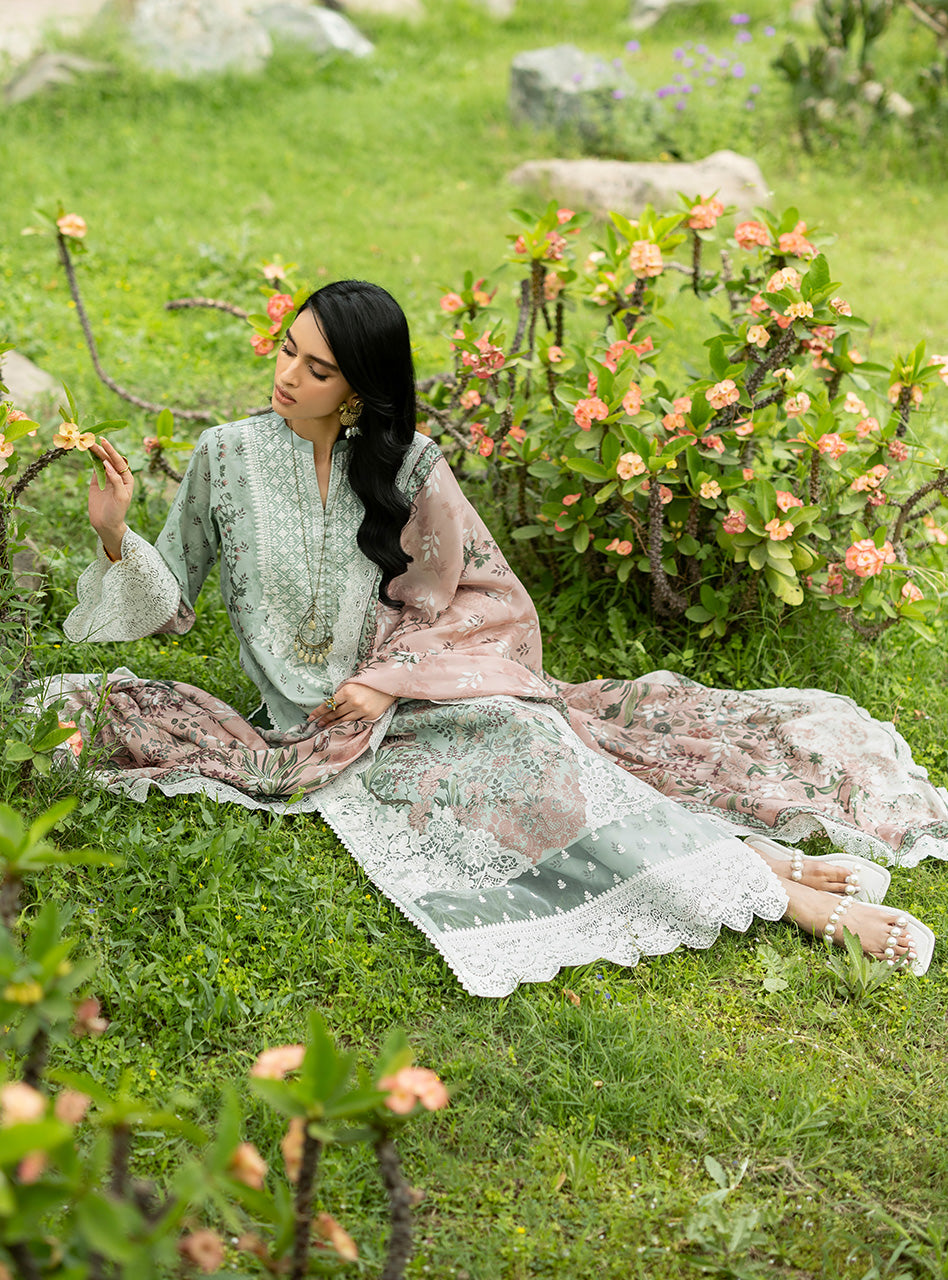 Zainab Chottani | Luxe Lawn 26 | Ivie - 13 by Zainab Chottani - Designer Dress  - Type : Ladies Clothes - Available at Libayah - 100% Original 