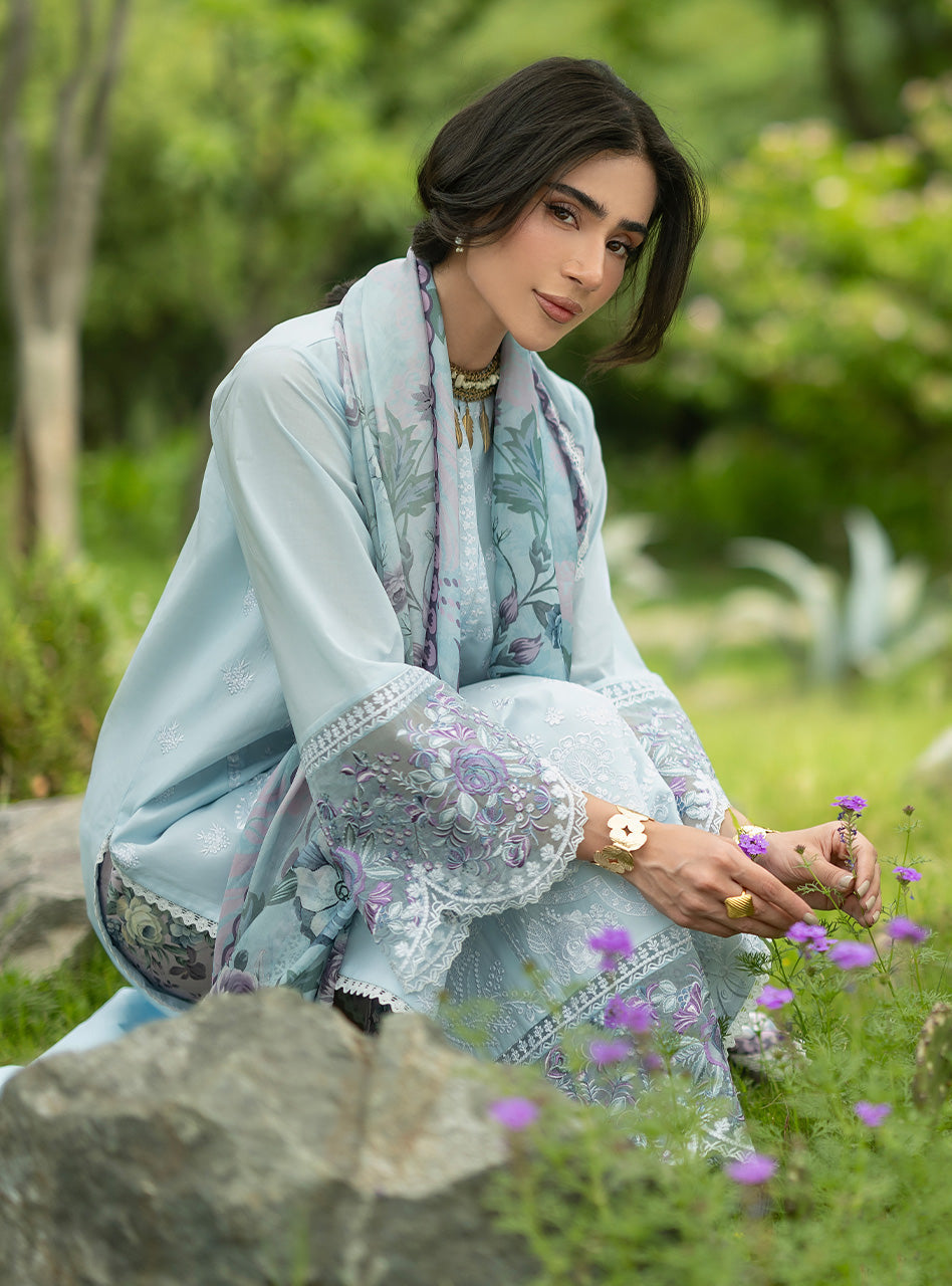 Zainab Chottani | Luxe Lawn 26 | Cove - 06 by Zainab Chottani - Designer Dress  - Type : Ladies Clothes - Available at Libayah - 100% Original 