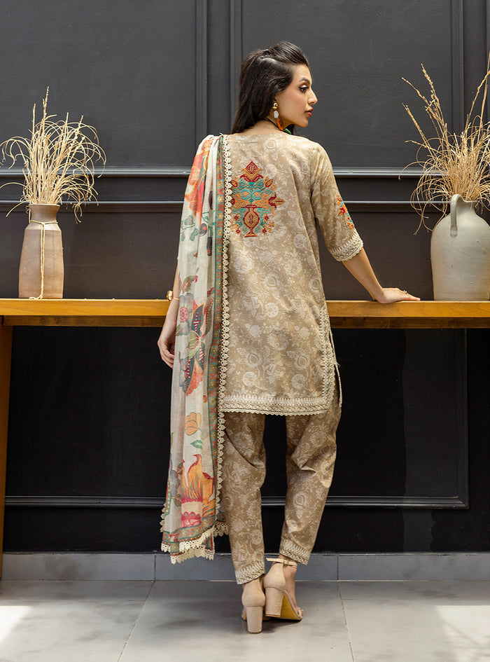 Zainab Chottani | Tahra Lawn 25 | Aymah by Zainab Chottani - Designer Dress - Type: Ladies Clothes - Available at Libayah - 100% Original