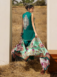 Zainab Chottani | Spring Summer Lawn 26 | Mehri 02 by Zainab Chottani - Designer Dress - Type : Luxury Dress - Available at Libayah - 100% Original
