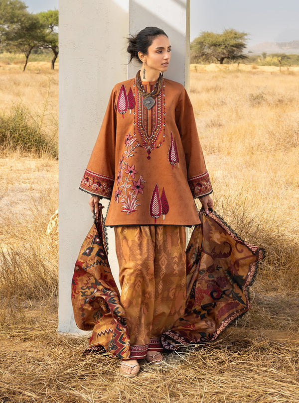 Zainab Chottani | Spring Summer Lawn 26 | Orlina by Zainab Chottani - Designer Dress - Type : Luxury Dress - Available at Libayah - 100% Original