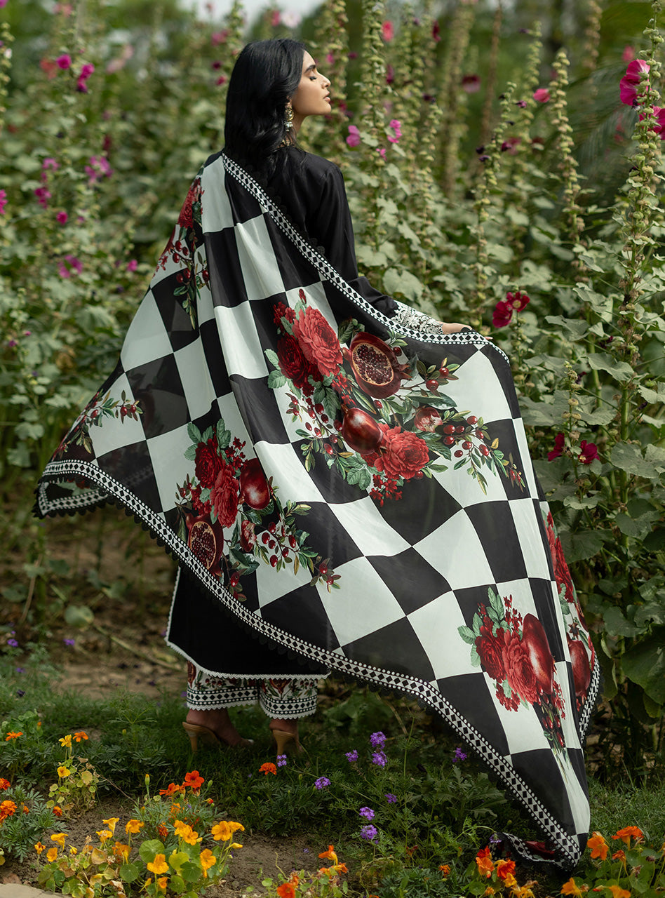 Zainab Chottani | Luxe Lawn 26 | Fia - 03 by Zainab Chottani - Designer Dress  - Type : Ladies Clothes - Available at Libayah - 100% Original 