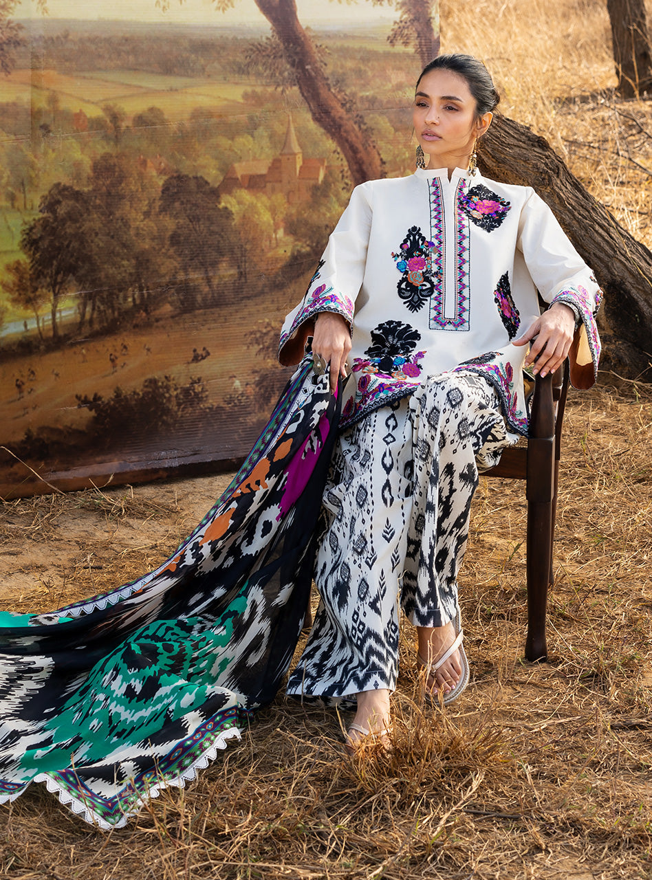 Zainab Chottani | Spring Summer Lawn 26 | Nivara 17 by Zainab Chottani - Designer Dress - Type : Luxury Dress - Available at Libayah - 100% Original