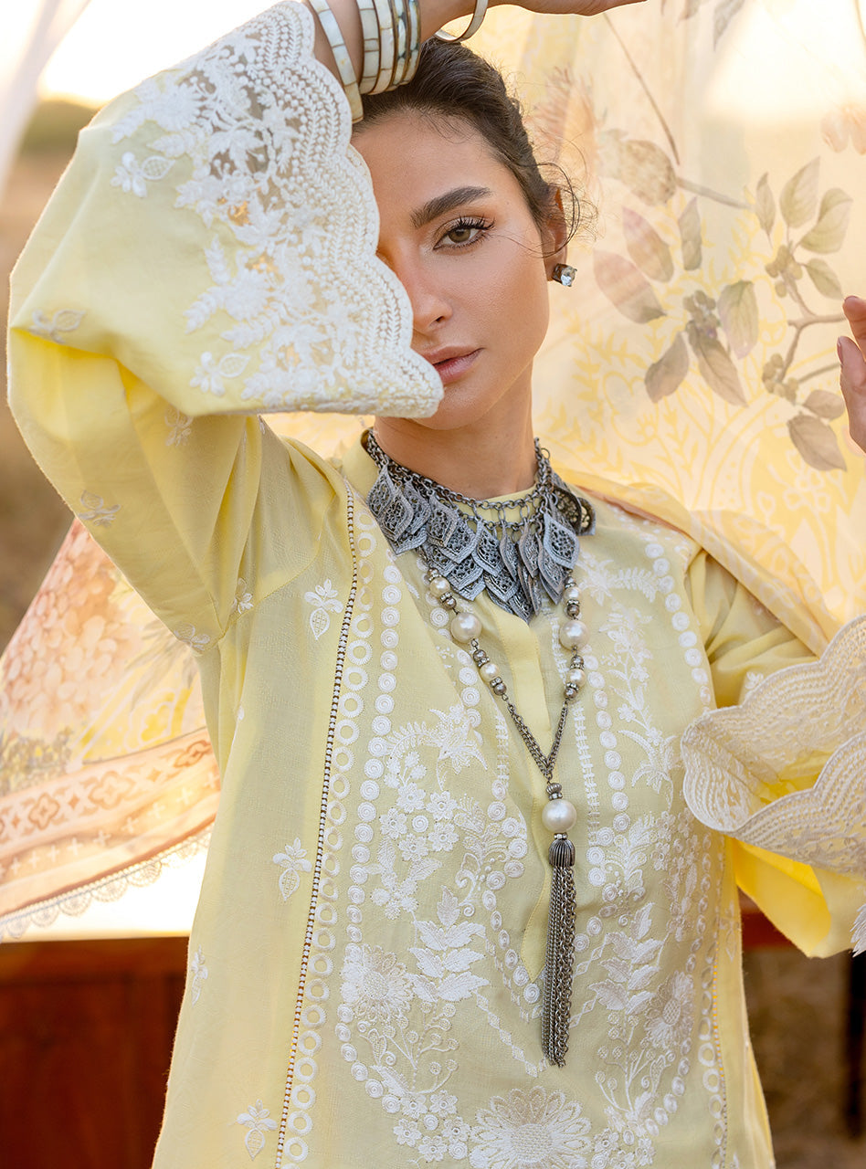 Zainab Chottani | Spring Summer Lawn 26 | Mahyr 04 by Zainab Chottani - Designer Dress - Type : Luxury Dress - Available at Libayah - 100% Original