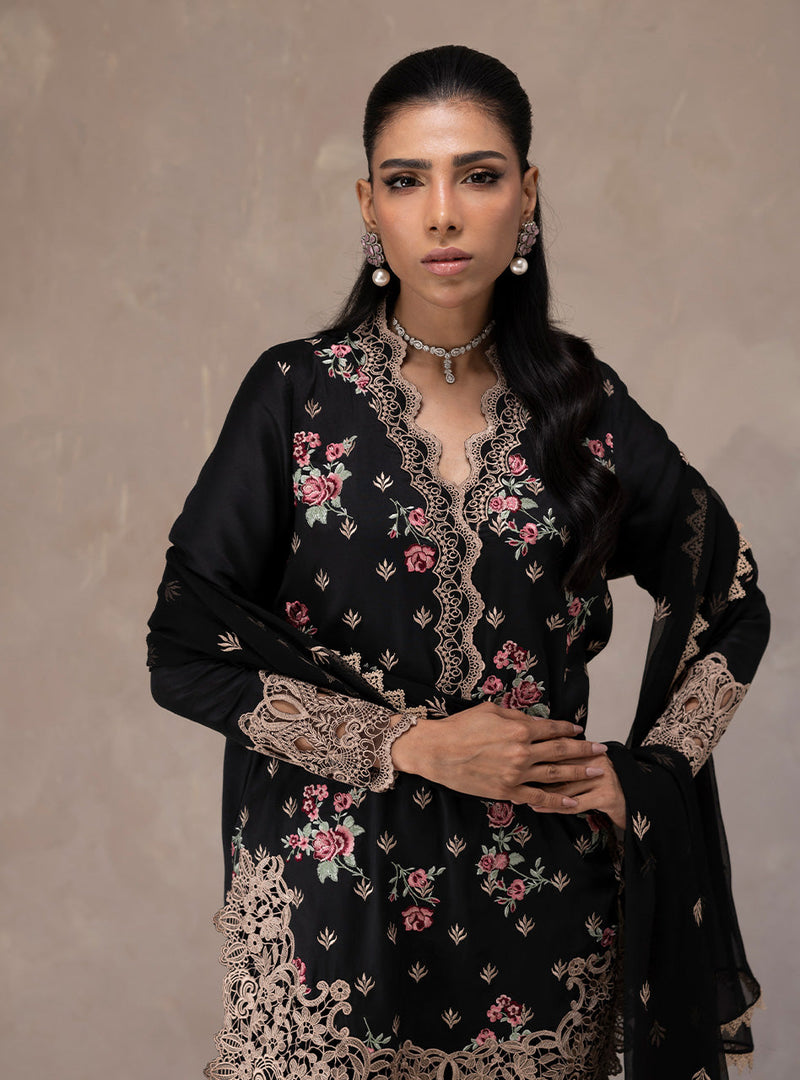 Zainab Chottani | Eid Edit 26 | Midnight Rose by Zainab Chottani - Designer Dress  - Type : Ladies Clothes - Available at Libayah - 100% Original 