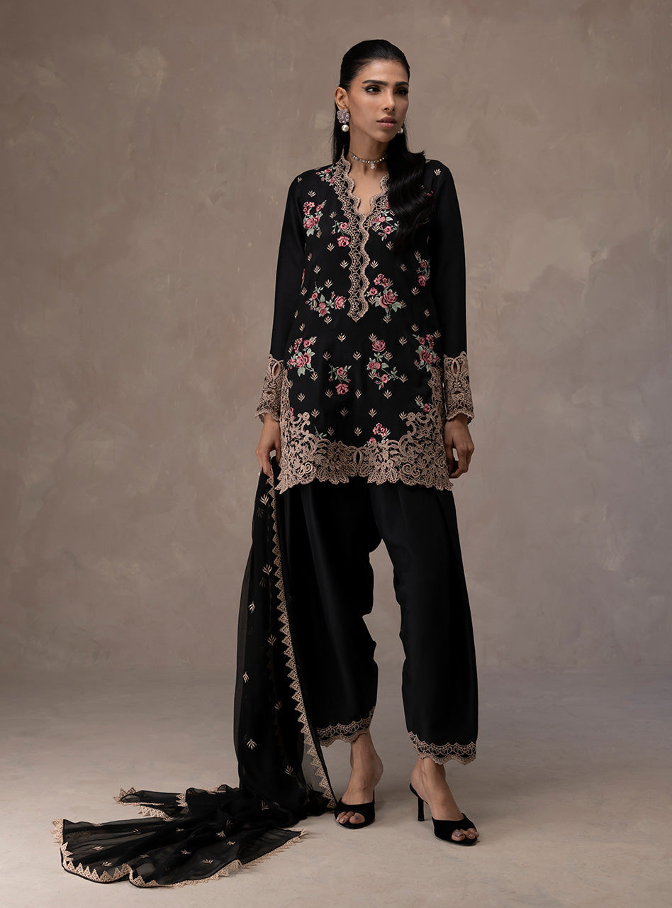 Zainab Chottani | Eid Edit 26 | Midnight Rose by Zainab Chottani - Designer Dress  - Type : Ladies Clothes - Available at Libayah - 100% Original 