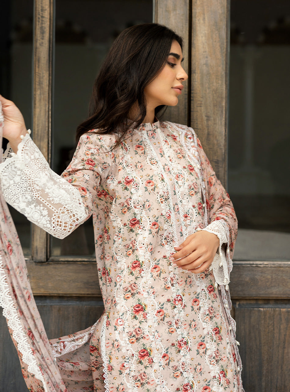 Zainab Chottani | Chikankari 25 | Lamia - 9A by Zainab Chottani - Designer Dress - Type: Ladies Clothes - Available at Libayah - 100% Original