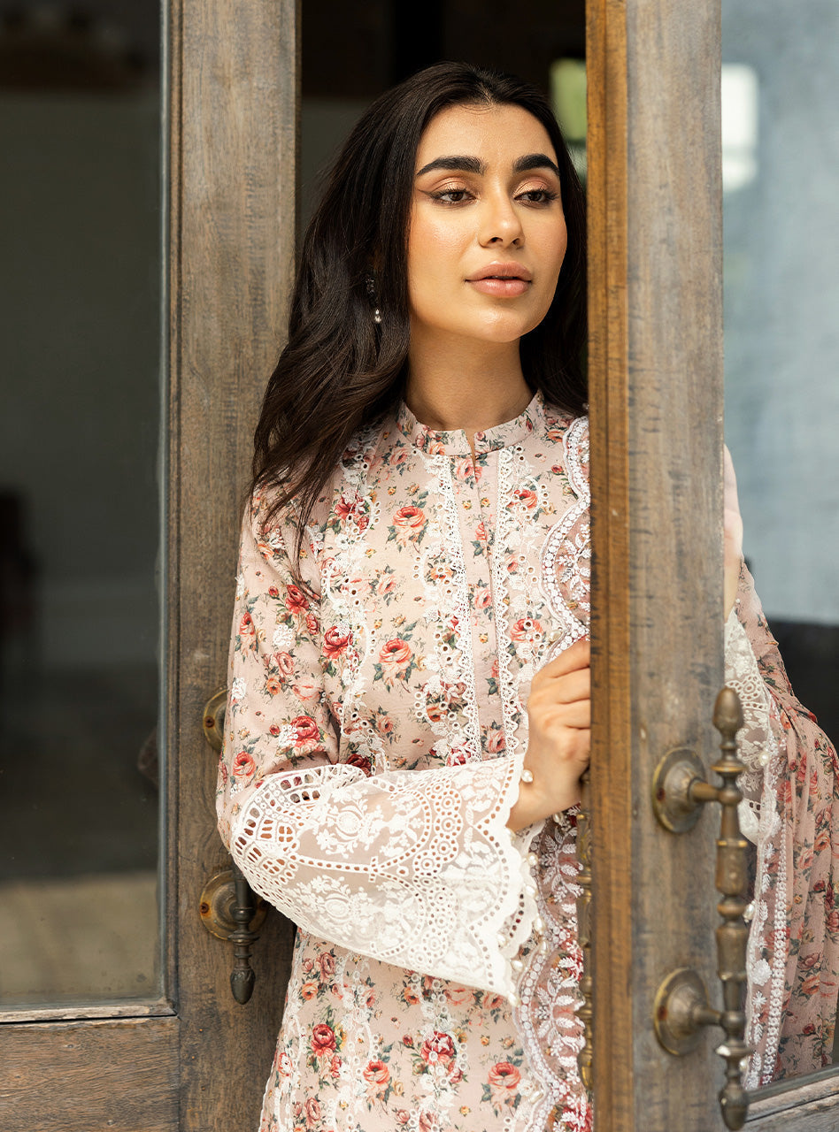 Zainab Chottani | Chikankari 25 | Lamia - 9A by Zainab Chottani - Designer Dress - Type: Ladies Clothes - Available at Libayah - 100% Original