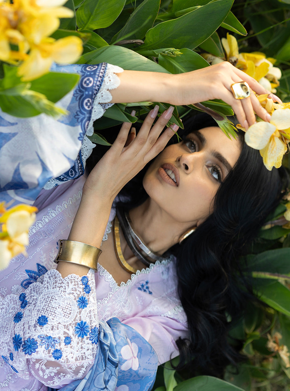 Zainab Chottani | Luxe Lawn 26 |Bria - 15 by Zainab Chottani - Designer Dress  - Type : Ladies Clothes - Available at Libayah - 100% Original 