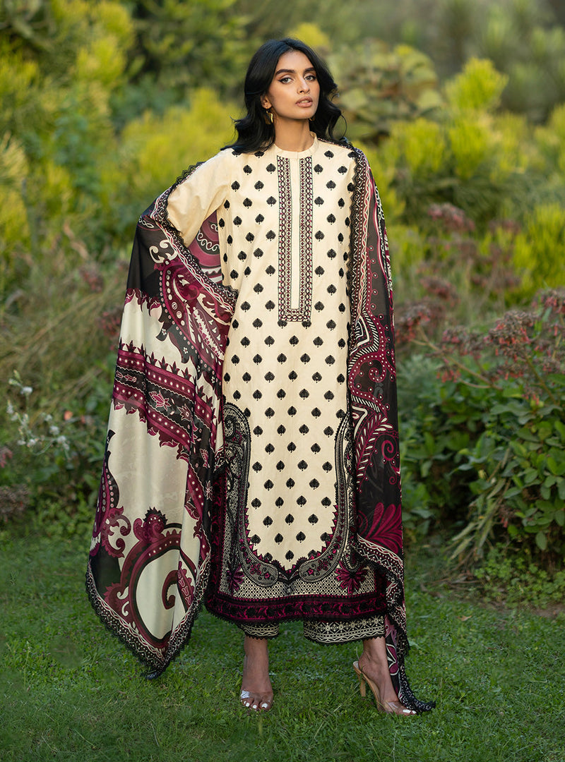 Zainab Chottani | Luxe Lawn 26 | Nour - 09 by Zainab Chottani - Designer Dress  - Type : Ladies Clothes - Available at Libayah - 100% Original 