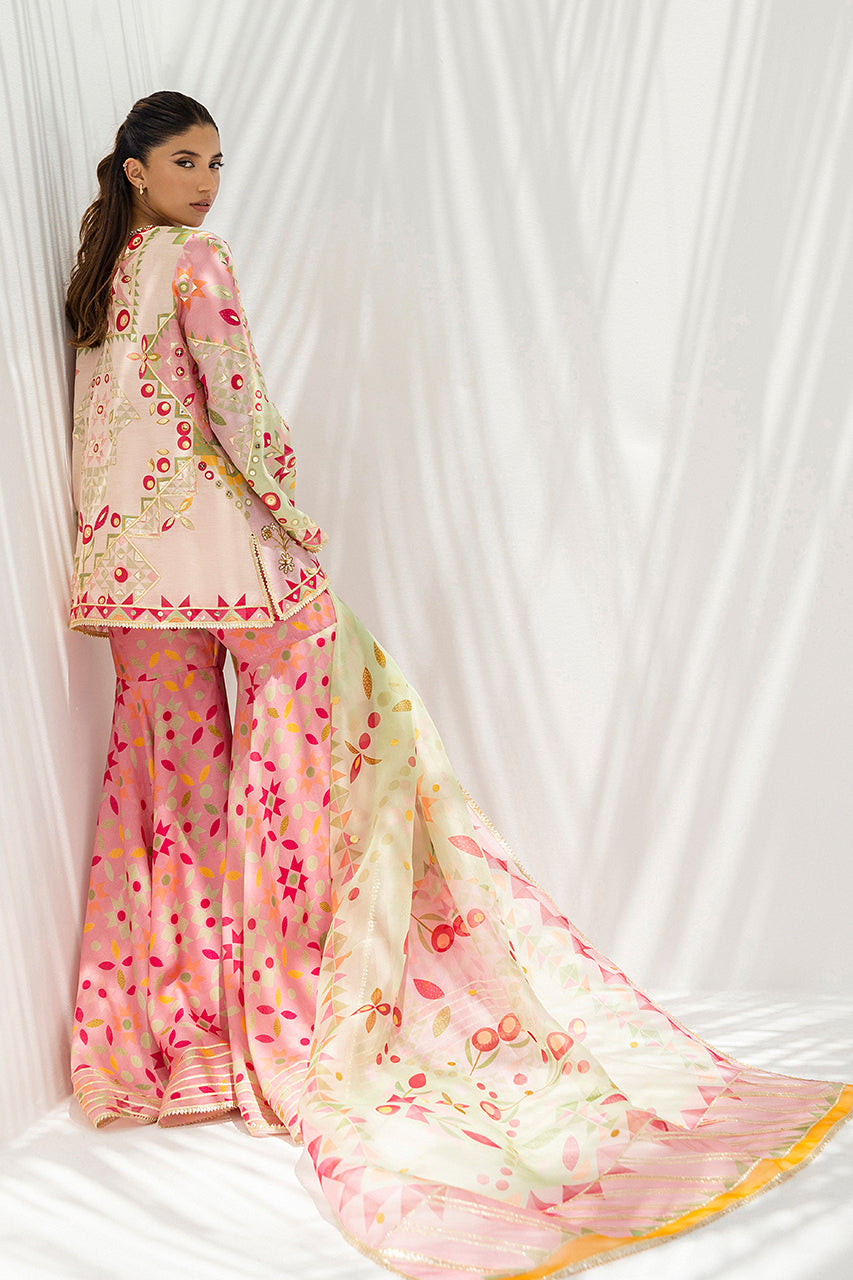 Sania Maskatiya | Fall Festive Glimmer | Vaya