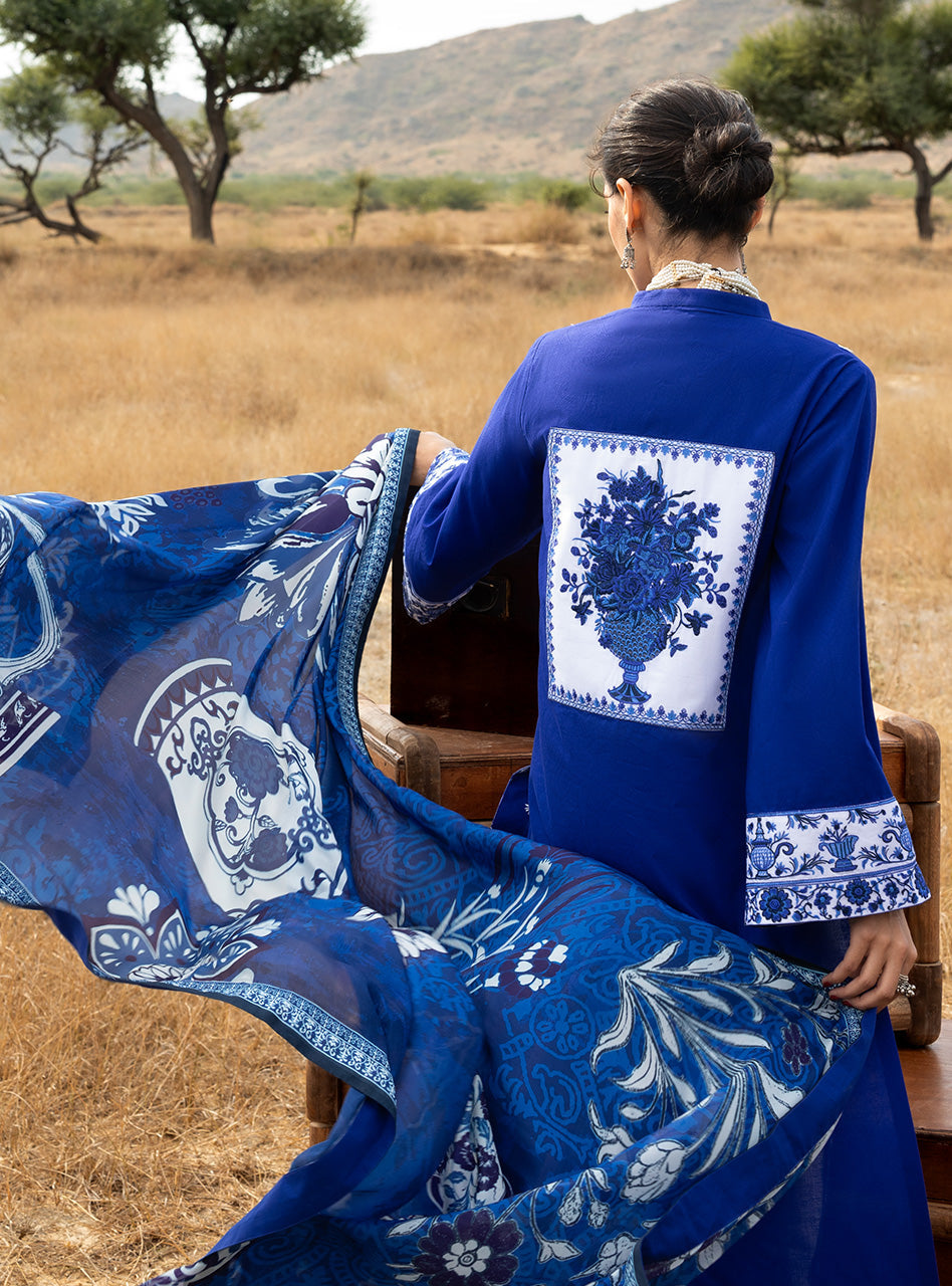 Zainab Chottani | Spring Summer Lawn 26 | Veyra 16 by Zainab Chottani - Designer Dress - Type : Luxury Dress - Available at Libayah - 100% Original