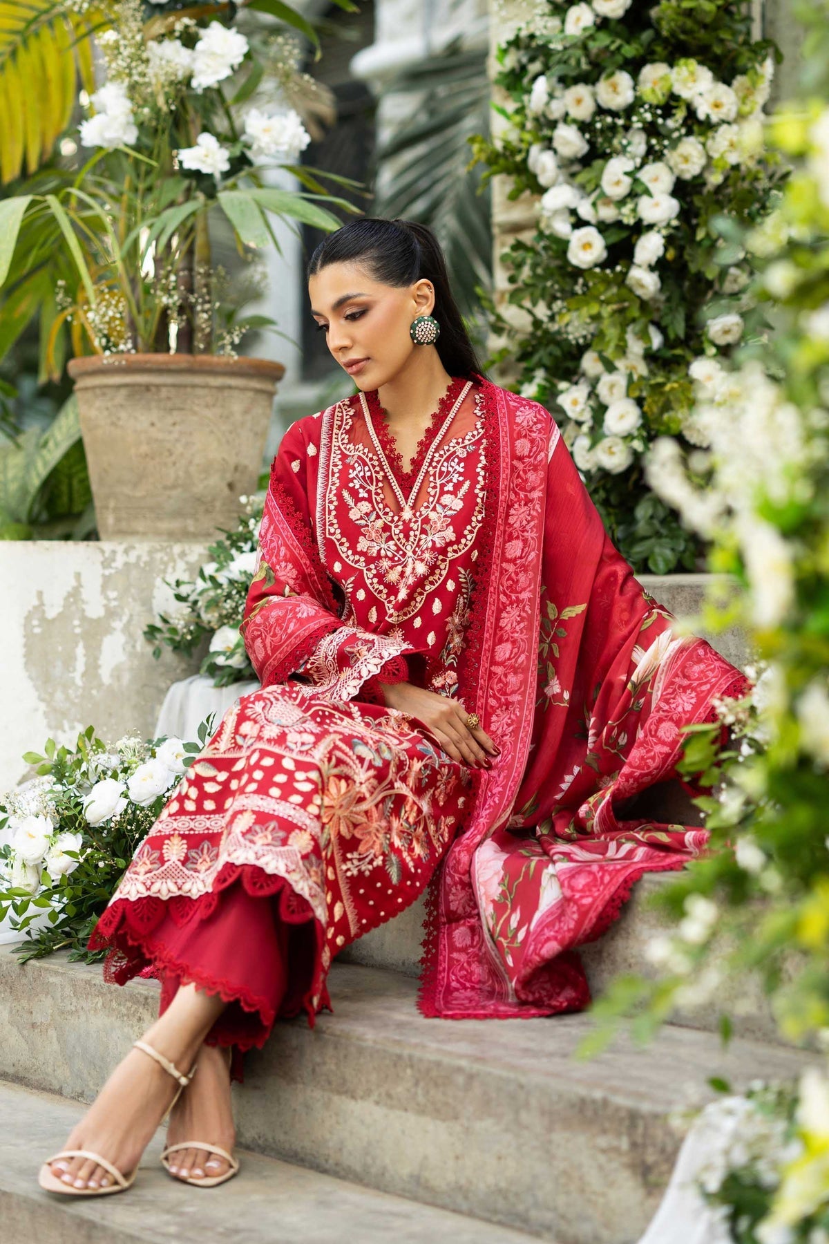 Akbar Aslam | Elaria RTW Lawn 26 | Amara by Akbar Aslam - Designer Dress  - Type : Ladies Clothes - Available at Libayah - 100% Original 