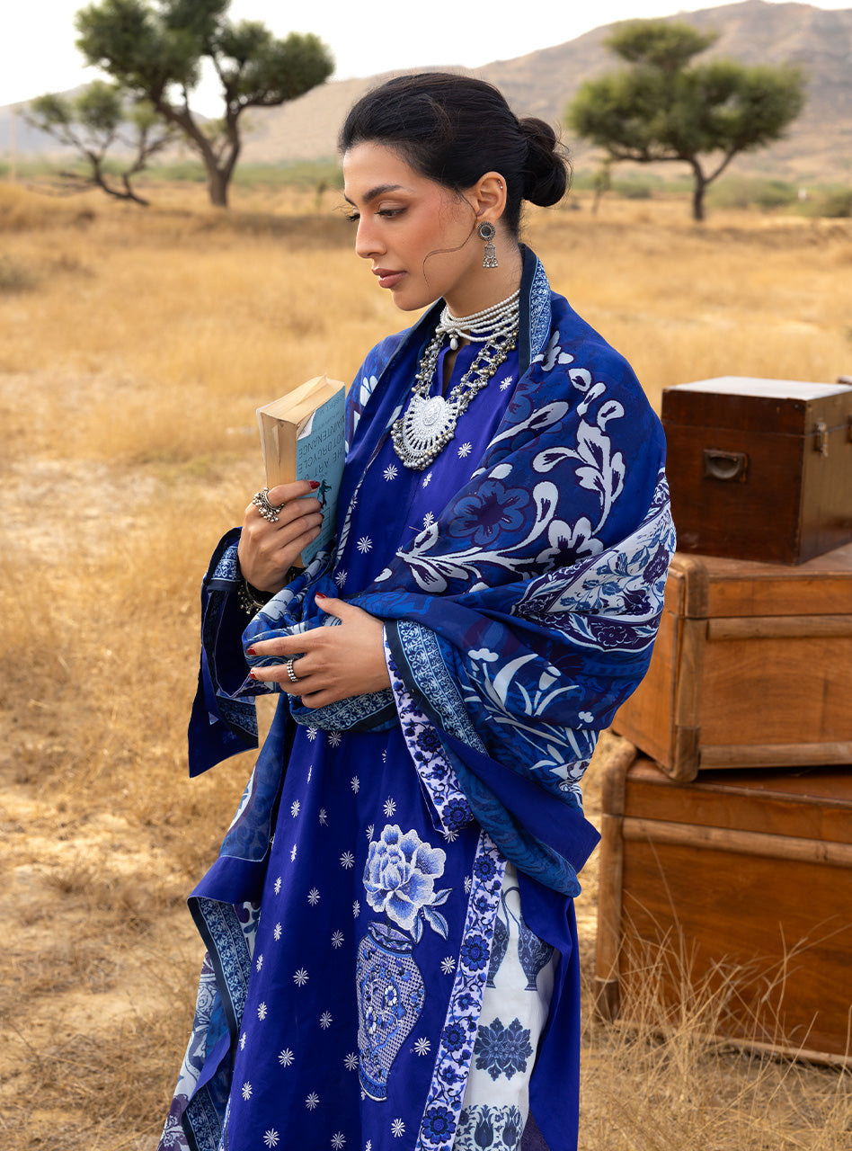 Zainab Chottani | Spring Summer Lawn 26 | Veyra 16 by Zainab Chottani - Designer Dress - Type : Luxury Dress - Available at Libayah - 100% Original