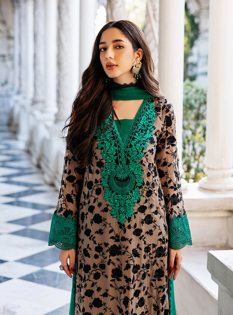 Zainab Chottani | Ramadan Edit 25 | Imperial Coffee by Zainab Chottani - Designer Dress - Type: Ladies Clothes - Available at Libayah - 100% Original