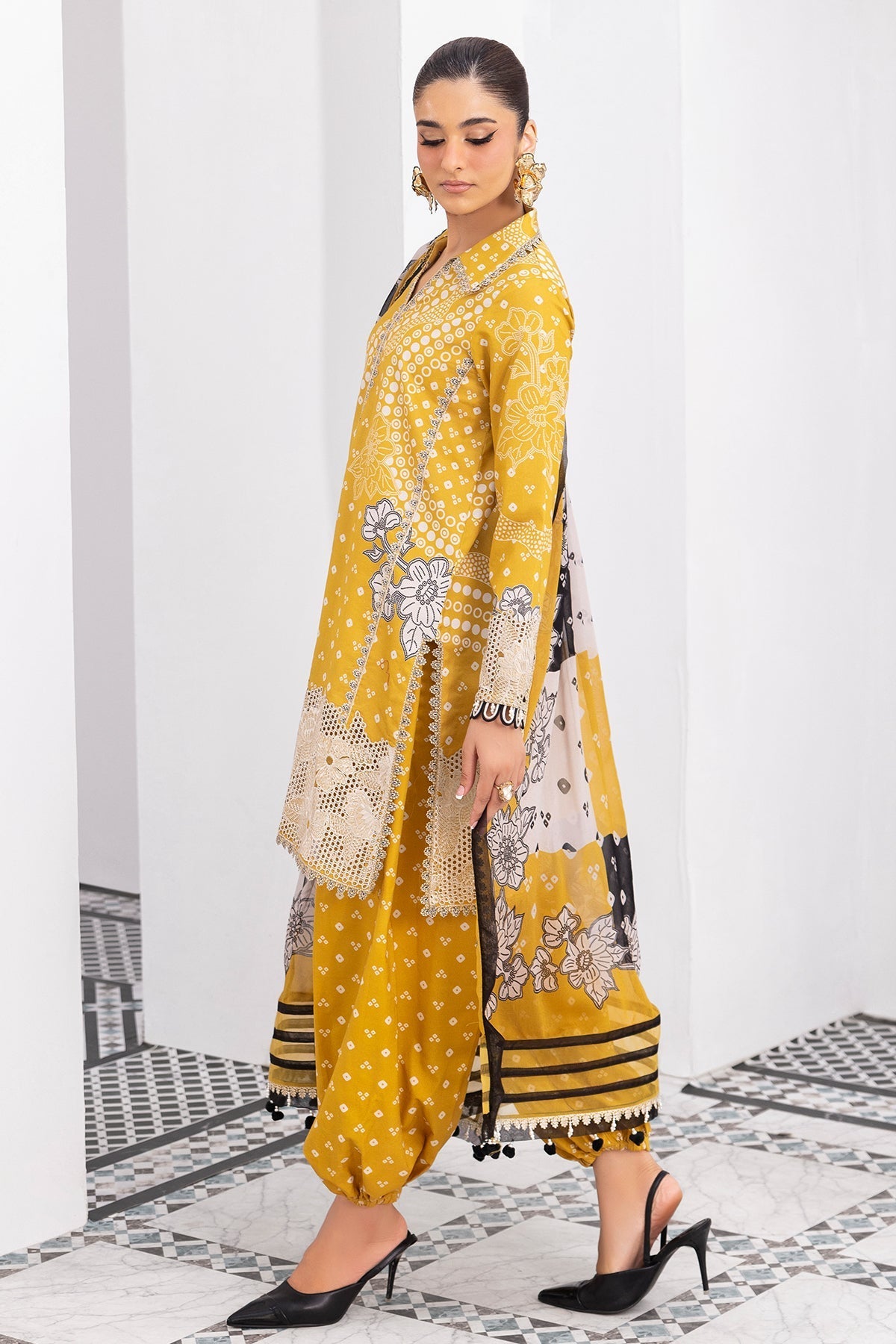 Afrozeh | Basic Pret 26 RTW | NACRE by Afrozeh - Designer Dress  - Type : Ladies Clothes - Available at Libayah - 100% Original 