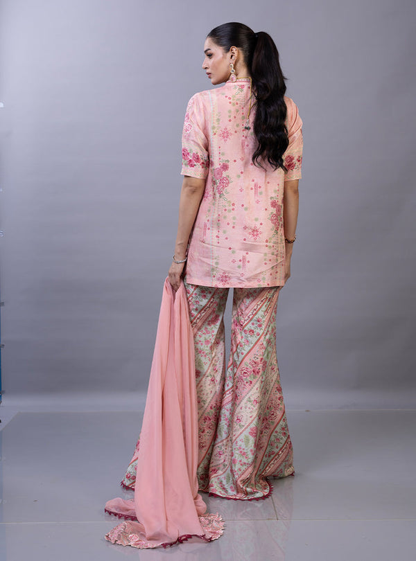 Zainab Chottani | Eid Edit 26 | Teya by Zainab Chottani - Designer Dress  - Type : Ladies Clothes - Available at Libayah - 100% Original 