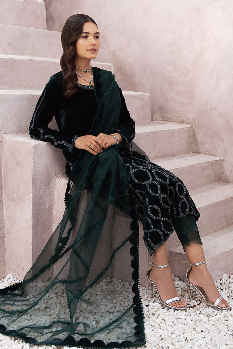 Chic Ophicial | Velveteen Luxury Fall Collection | Aysel by Chic Ophicial - Designer Dress - Type: Ladies Clothes - Available at Libayah - 100% Original