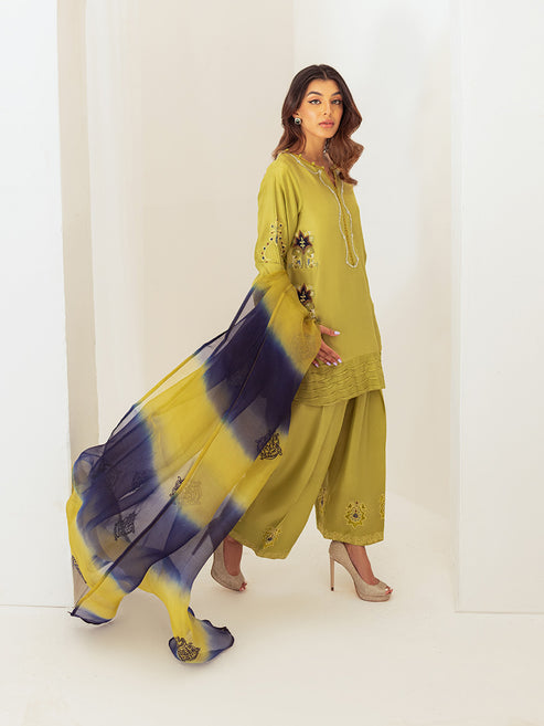 Farah Zubair | Luxury Pret | Zahra by Farah Zubair - Designer Dress - Type: Ladies Clothes - Available at Libayah - 100% Original