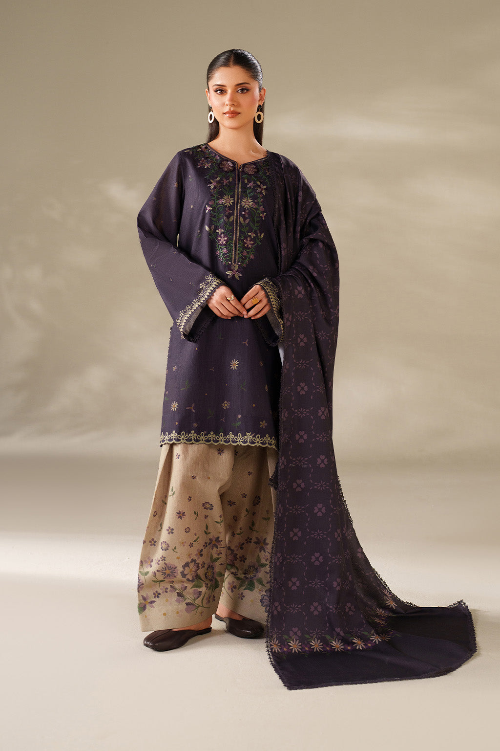 Iznik | Winter Chapter 25 | UE-568 Printed Khaddar by Iznik - Designer Dress - Type : Ladies Clothes - Available at Libayah - 100% Original 