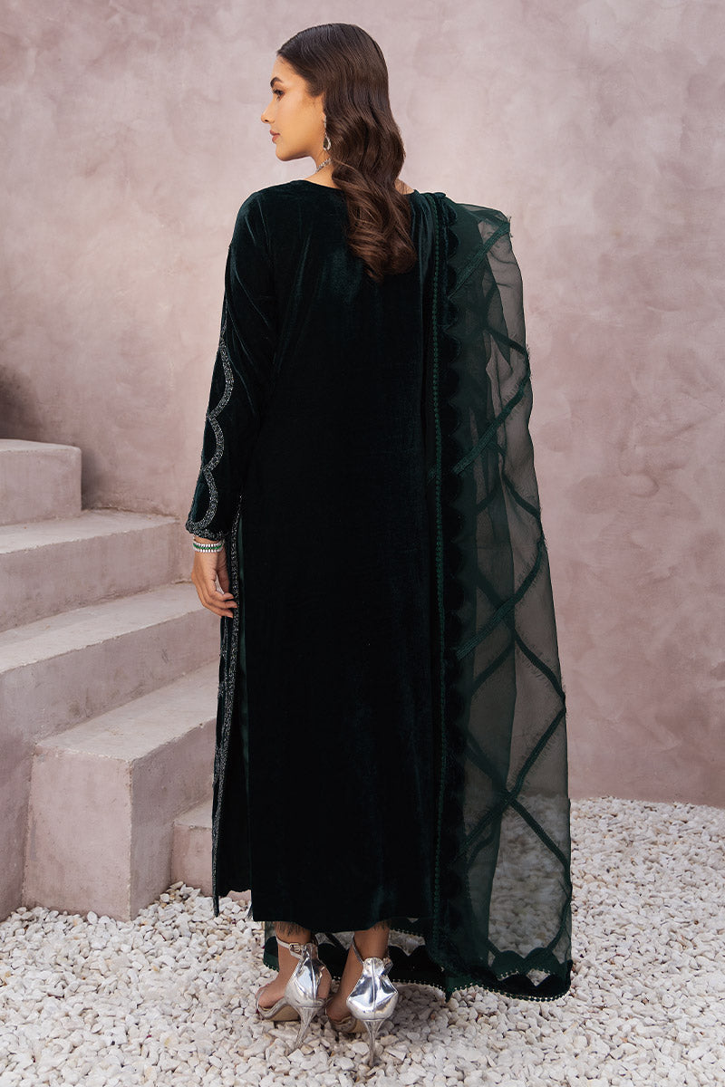 Chic Ophicial | Velveteen Luxury Fall Collection | Aysel by Chic Ophicial - Designer Dress - Type: Ladies Clothes - Available at Libayah - 100% Original