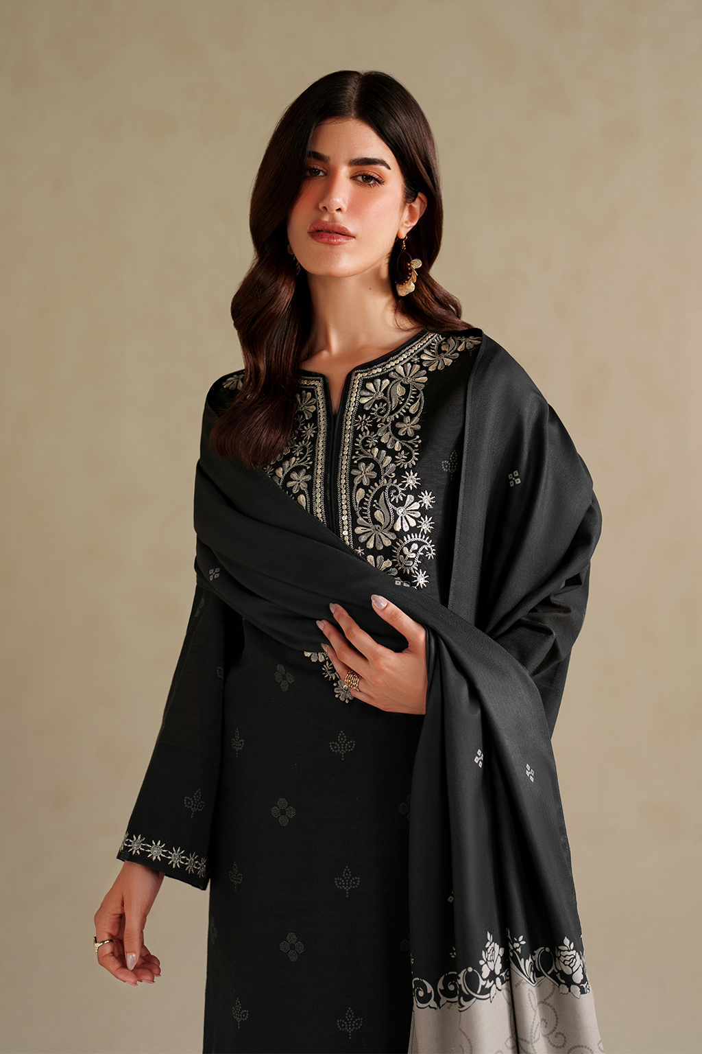 Iznik | Winter Chapter 25 | UE-591 Printed Khaddar by Iznik - Designer Dress - Type : Ladies Clothes - Available at Libayah - 100% Original 