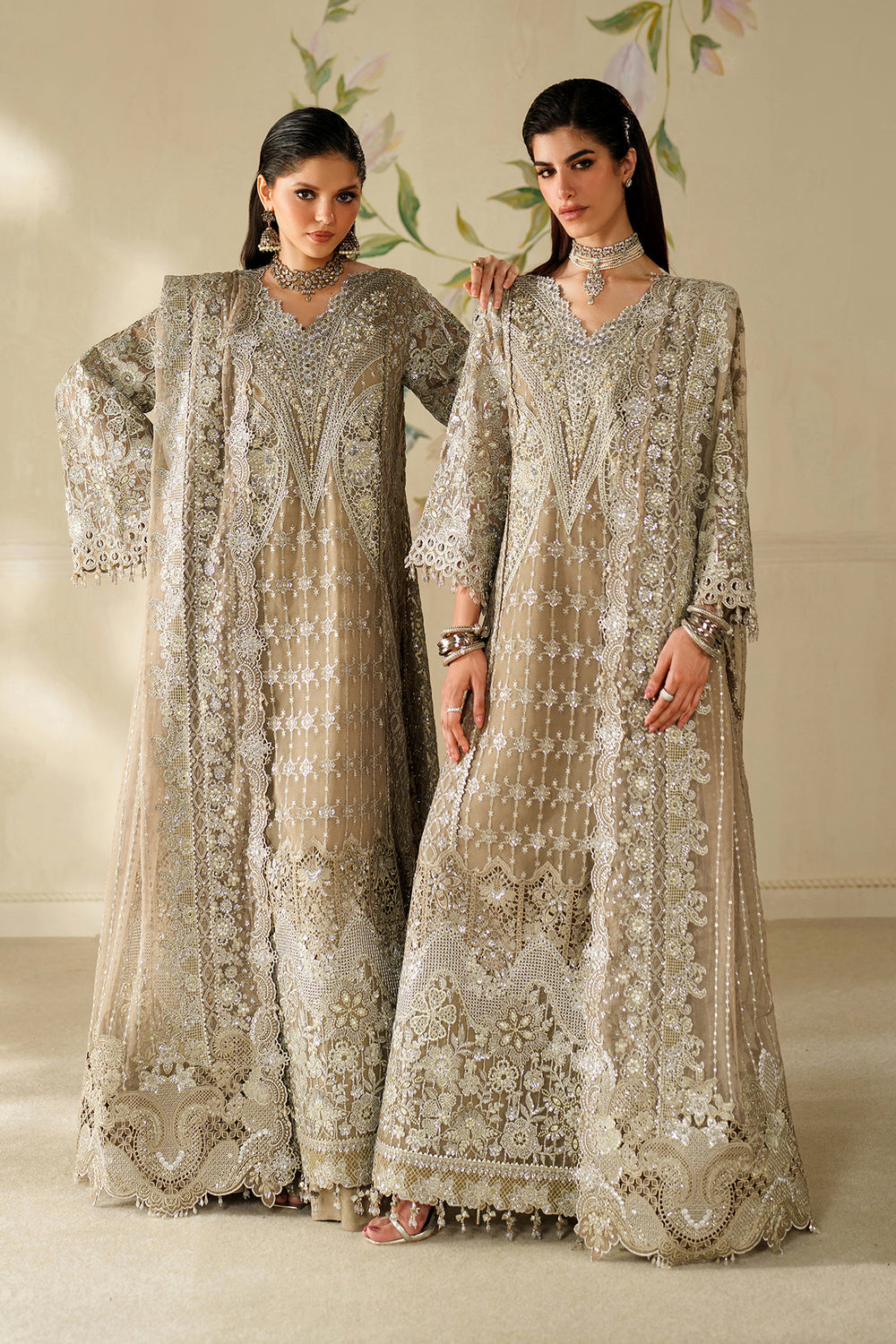 CH14-08 – authentic Pakistani formal dress from the Baroque Chantelle 25 collection for women in the UK.