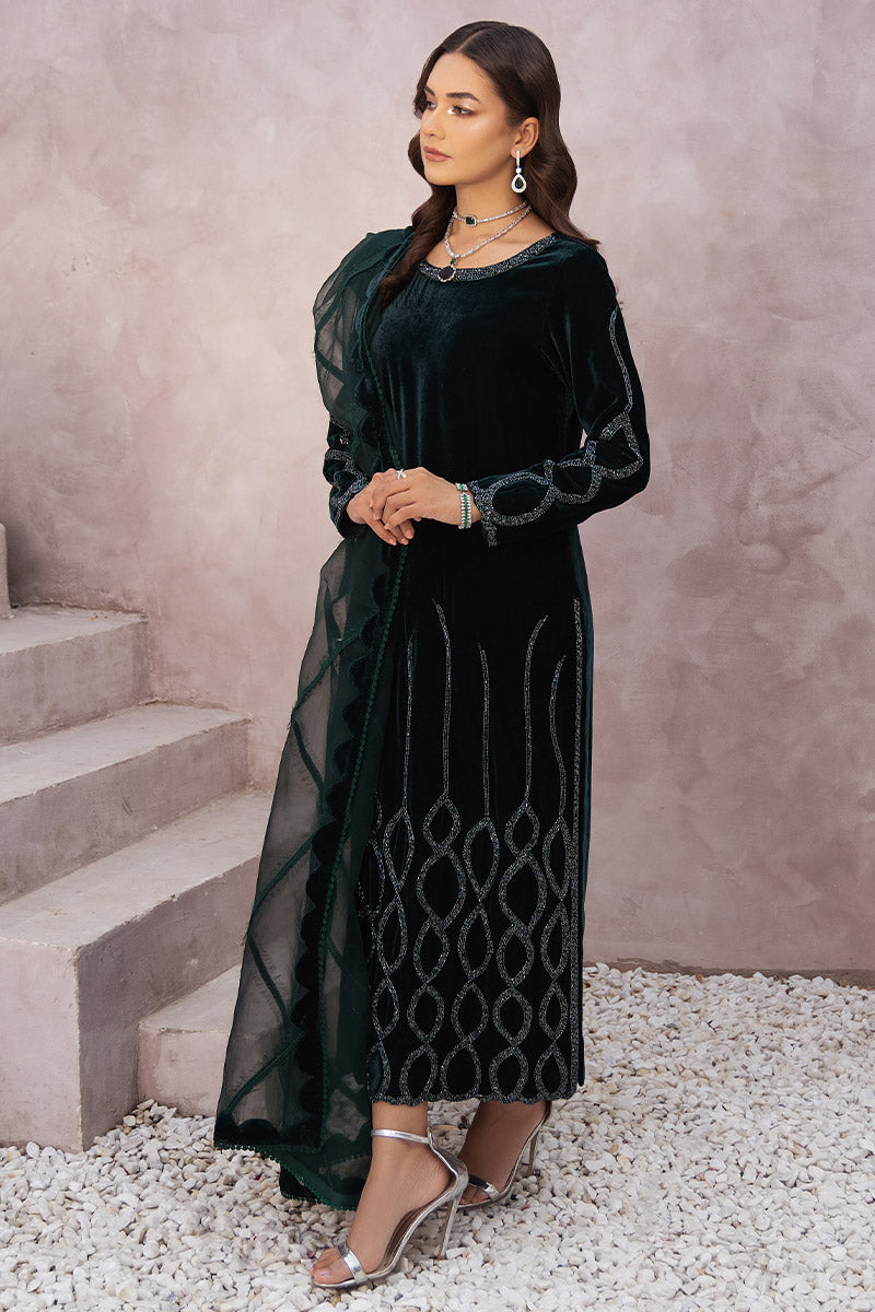 Chic Ophicial | Velveteen Luxury Fall Collection | Aysel by Chic Ophicial - Designer Dress - Type: Ladies Clothes - Available at Libayah - 100% Original