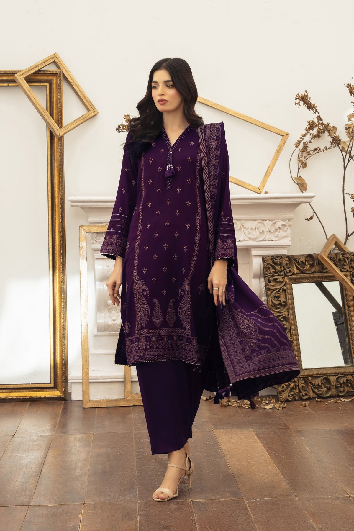 0007-B – authentic Pakistani dress from the LSM Winter Marina 25 collection for women in the UK