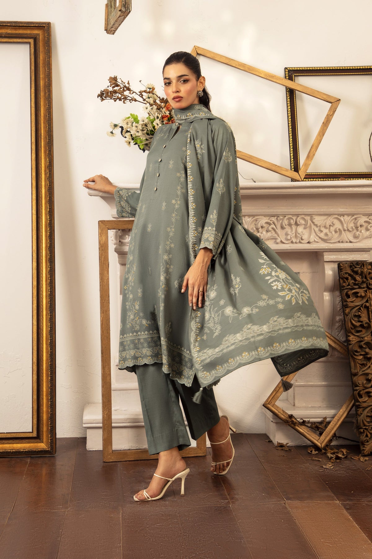 LSM | Winter Marina 25 | 0259-C