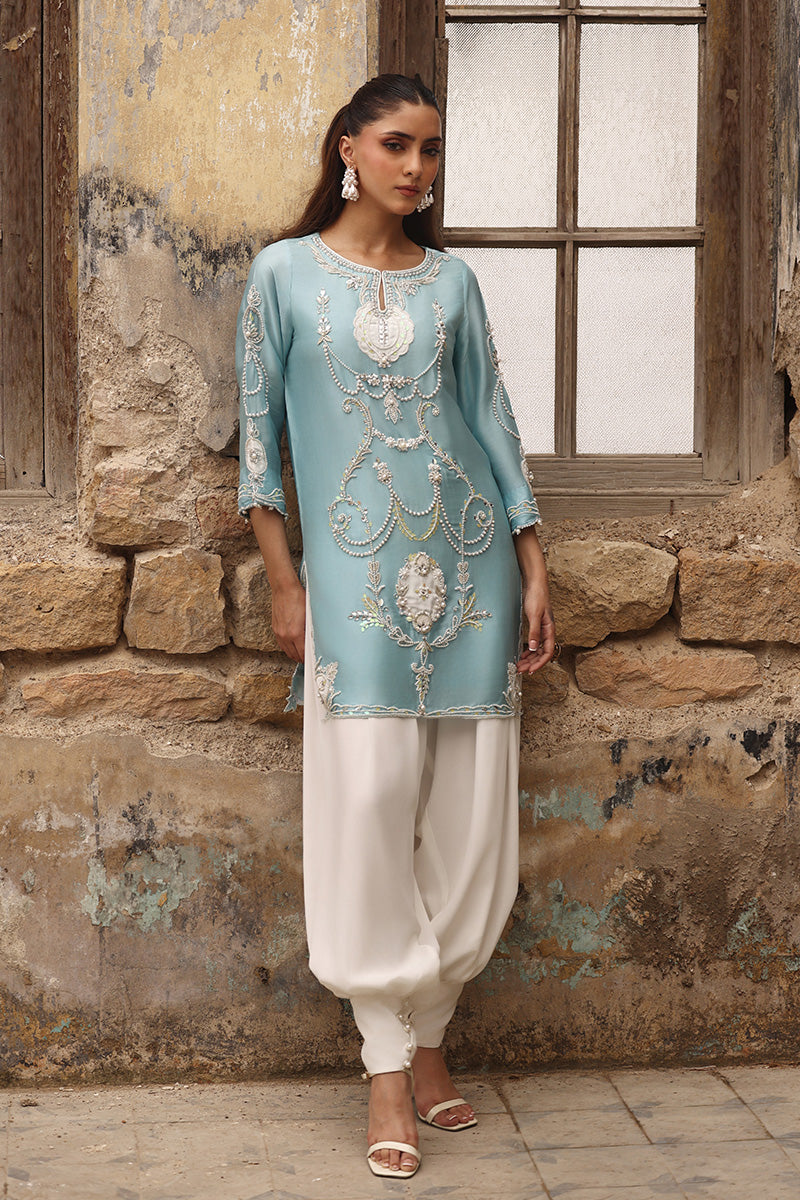 Wardha Saleem | Zimal Luxury Eid Edit 26 | Farnaz by Wardha Saleem - Designer Dress  - Type : Ladies Clothes - Available at Libayah - 100% Original 