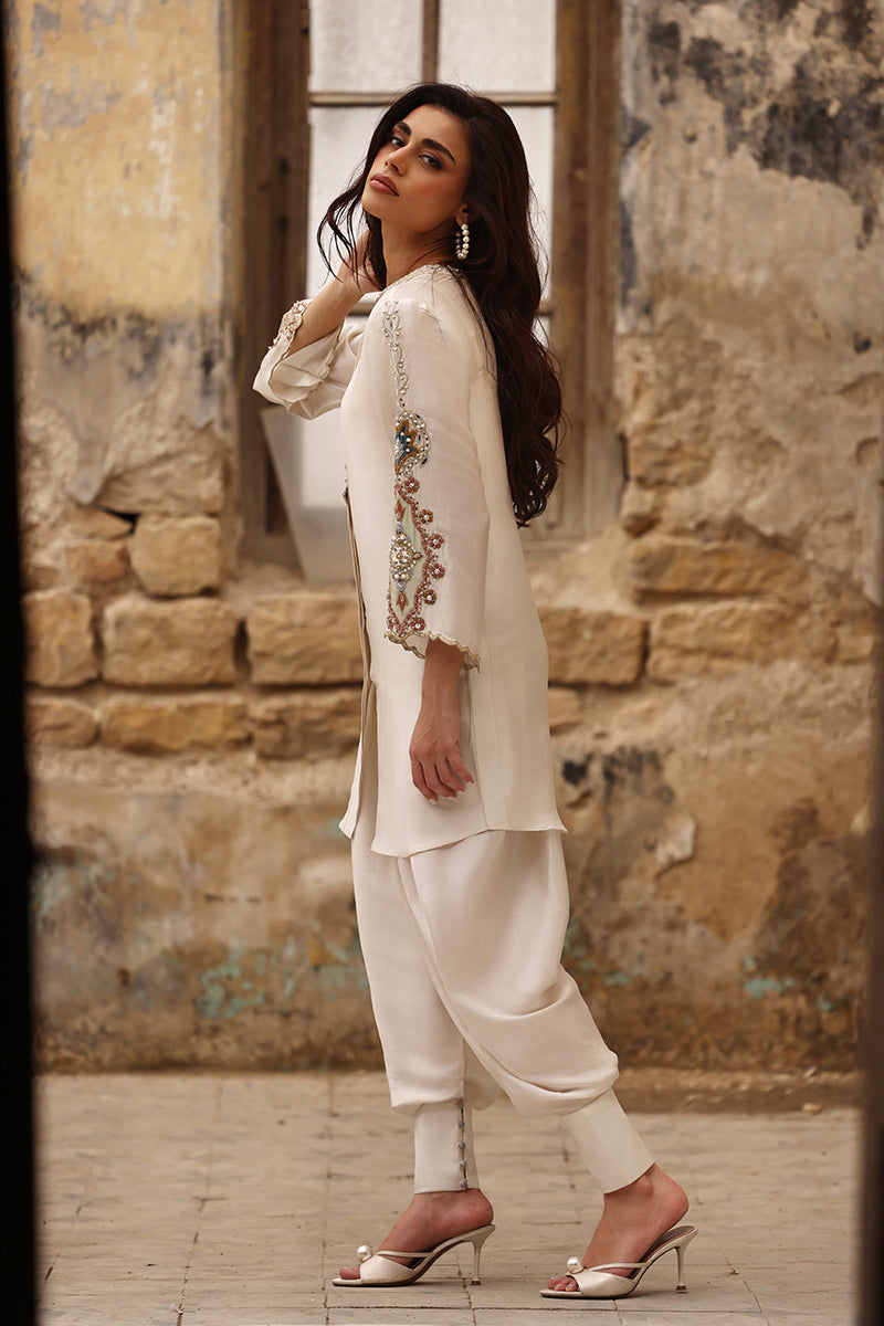 Wardha Saleem | Zimal Luxury Eid Edit 26 | Kanwal by Wardha Saleem - Designer Dress  - Type : Ladies Clothes - Available at Libayah - 100% Original 