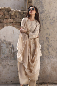 Wardha Saleem | Zimal Luxury Eid Edit 26 | Mahi by Wardha Saleem - Designer Dress  - Type : Ladies Clothes - Available at Libayah - 100% Original 
