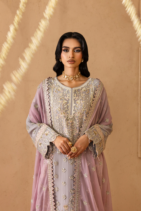 MAHAYAM – authentic Pakistani formal dress from the Emaan Adeel Sheherzadi Formals 25 collection for women in the UK.