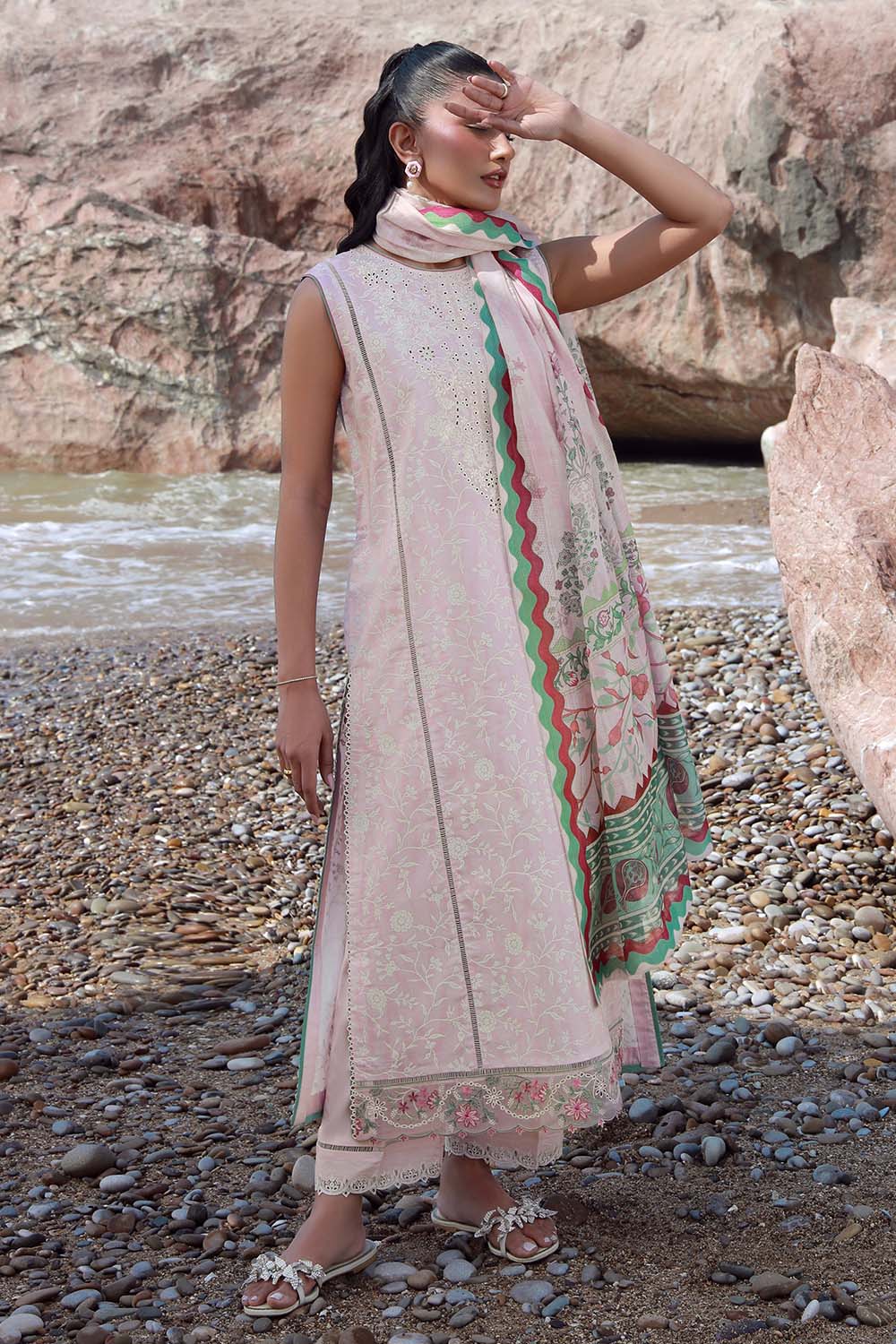 Seran | Afsanah Lawn 25 | INSA by Seran - Designer Dress - Type: Ladies Clothes - Available at Libayah - 100% Original