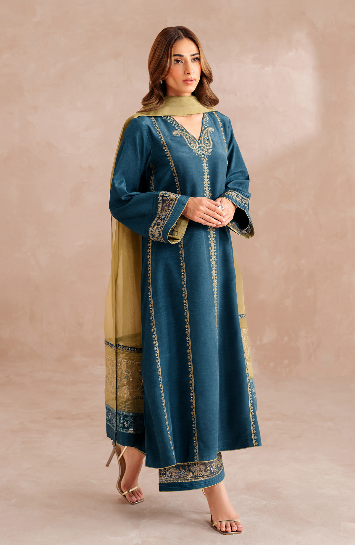 Seran | Eid Luxe Pret 25 | AURIC by Seran - Designer Dress - Type: Ladies Clothes - Available at Libayah - 100% Original