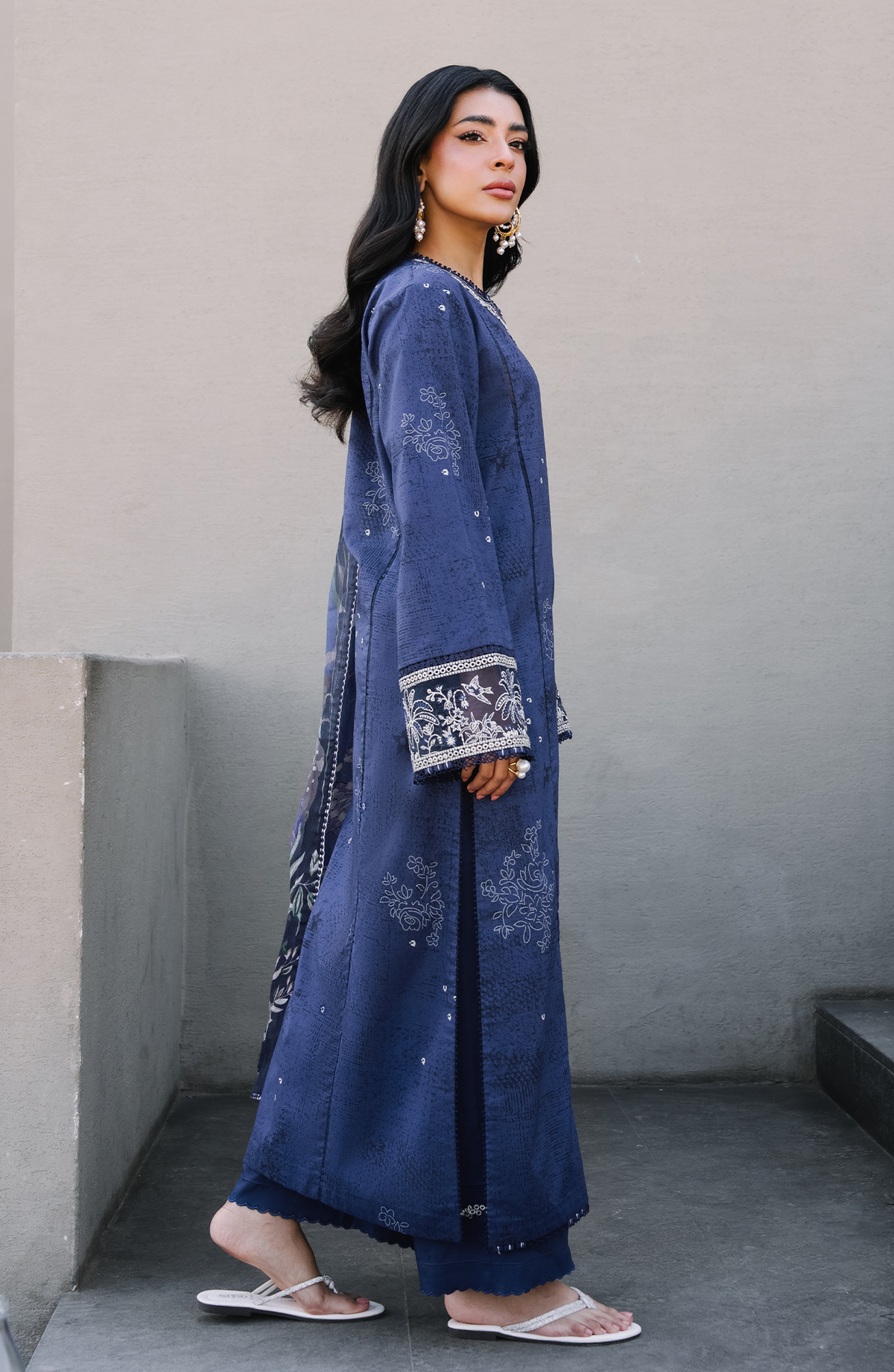 Seran | Afsanah Lawn | Sia - by Libayah - Registered Vendor of : Seran - 100% Original Designer Dress