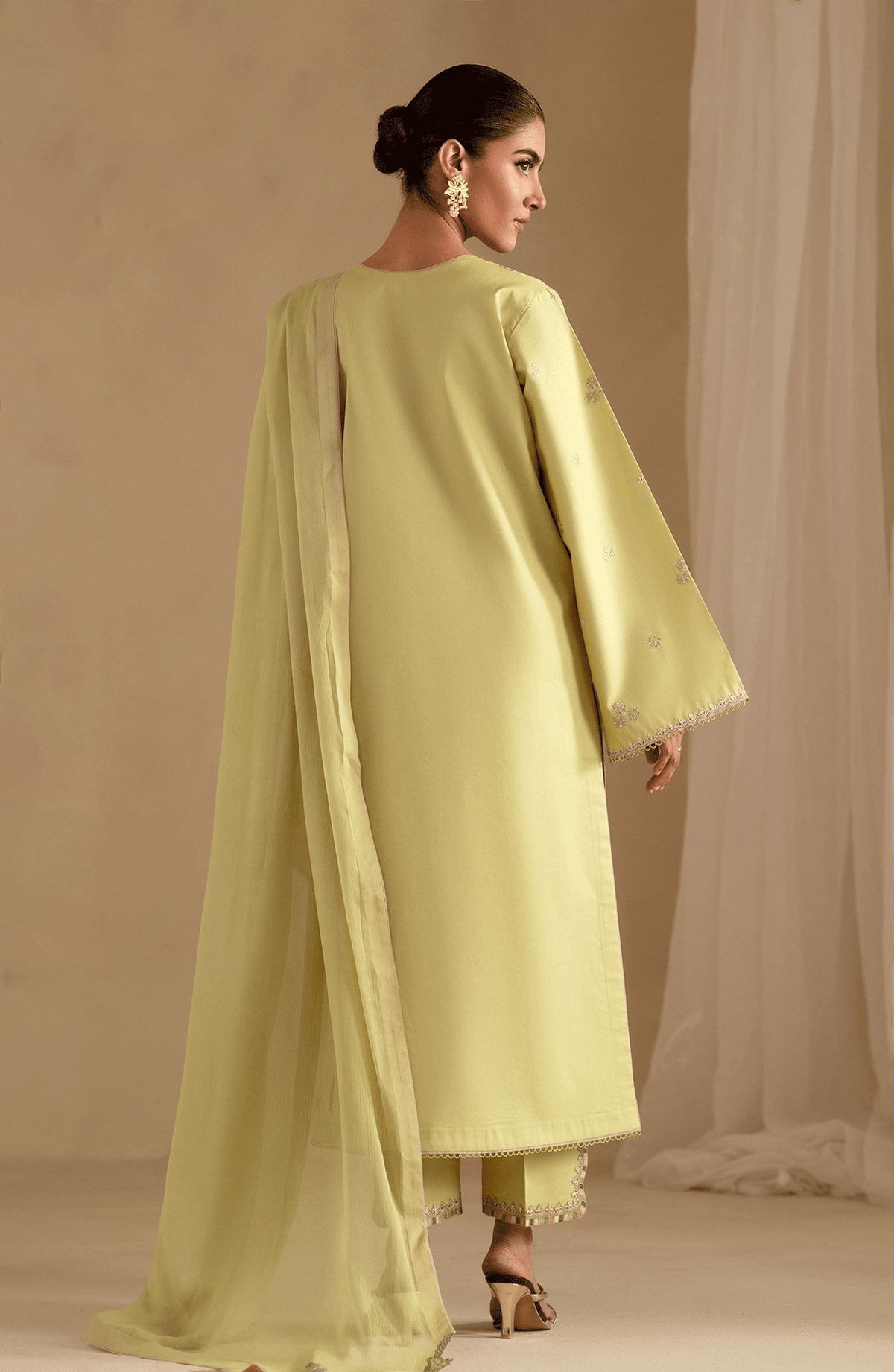 Seran | Luxury Pret | VAYA - 3 pc by Seran - Designer Dress  - Type : Ladies Clothes - Available at Libayah - 100% Original 