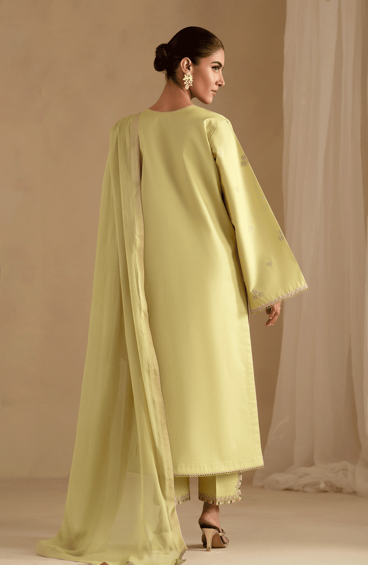 Seran | Luxury Pret | VAYA - 3 pc by Seran - Designer Dress  - Type : Ladies Clothes - Available at Libayah - 100% Original 